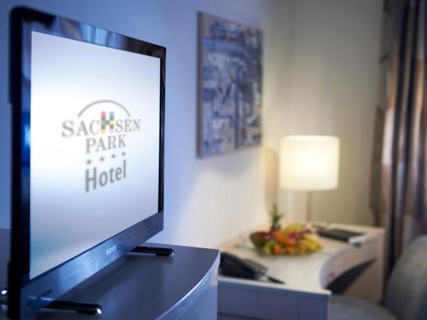 Sachsenpark-Hotel : photo 9 de la chambre chambre double