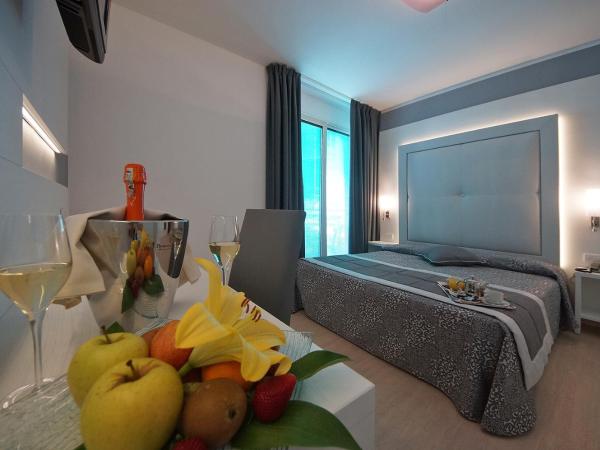 Hotel Europa : photo 3 de la chambre chambre lits jumeaux - double confort