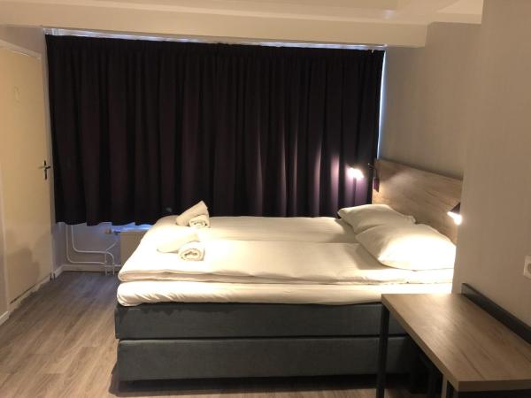 Facade Hotel Amsterdam : photo 6 de la chambre chambre lits jumeaux (1-2 adultes)