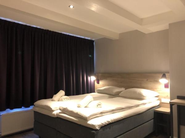 Facade Hotel Amsterdam : photo 9 de la chambre chambre lits jumeaux (1-2 adultes)