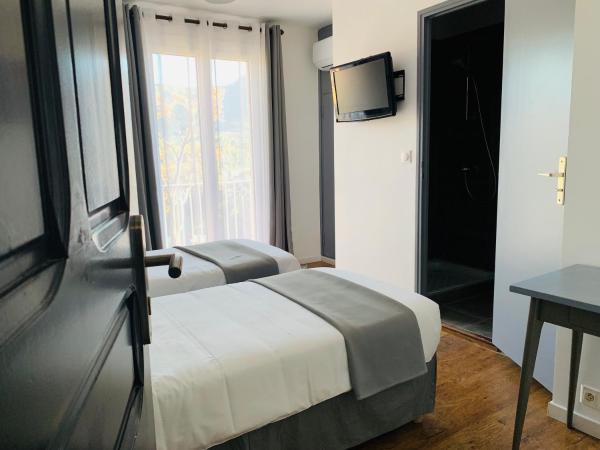 Hôtel les Arbousiers : photo 4 de la chambre chambre lits jumeaux standard