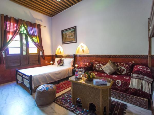 Riad Dar Mansoura : photo 3 de la chambre chambre familiale