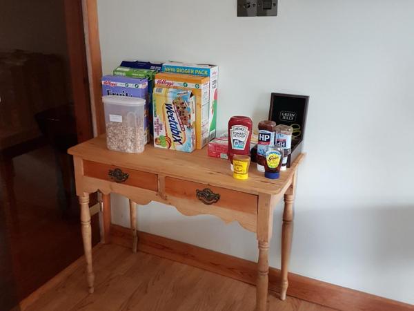 York Rose B&B : photo 10 de la chambre chambre lits jumeaux avec douche