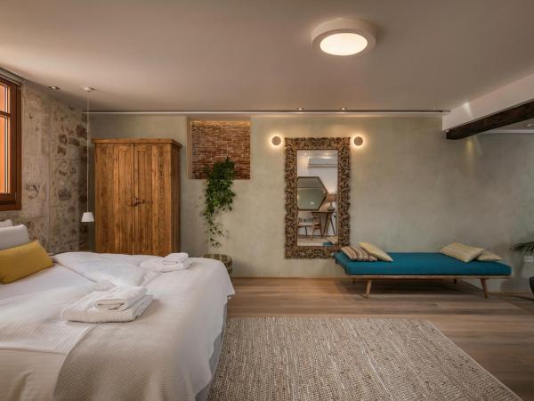 Residenza Vranas Boutique Hotel : photo 6 de la chambre suite - vue sur mer