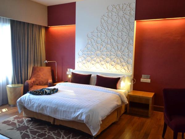 Raia Hotel Kota Kinabalu : photo 4 de la chambre suite