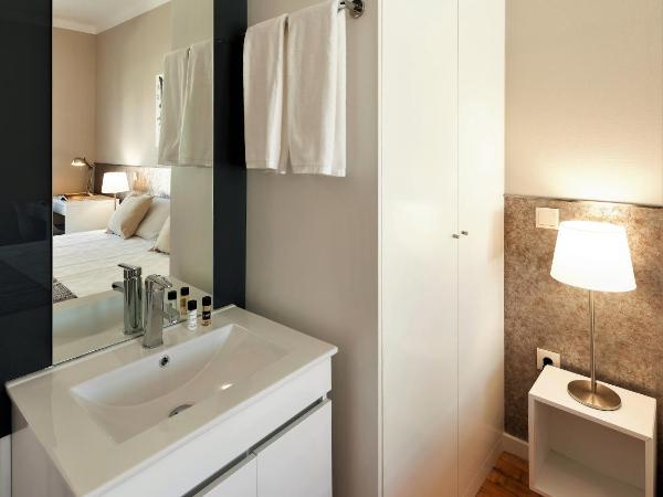 Ateneu Guesthouse : photo 4 de la chambre chambre double