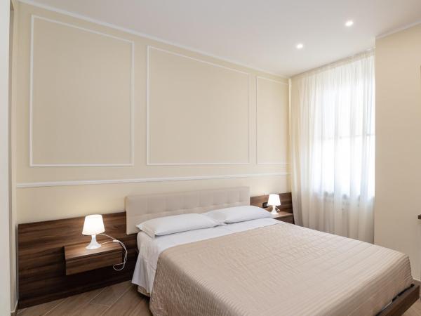 Scaligero Rooms : photo 1 de la chambre chambre double deluxe avec vue sur château