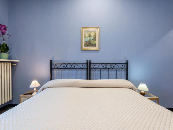 B&B Central Station : photo 5 de la chambre chambre deluxe double ou lits jumeaux