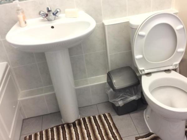 simply guesthouse : photo 9 de la chambre chambre double deluxe avec baignoire