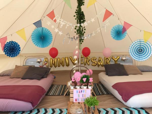 Glamping Kaki - Medium Bell Tent : photo 4 de la chambre tente