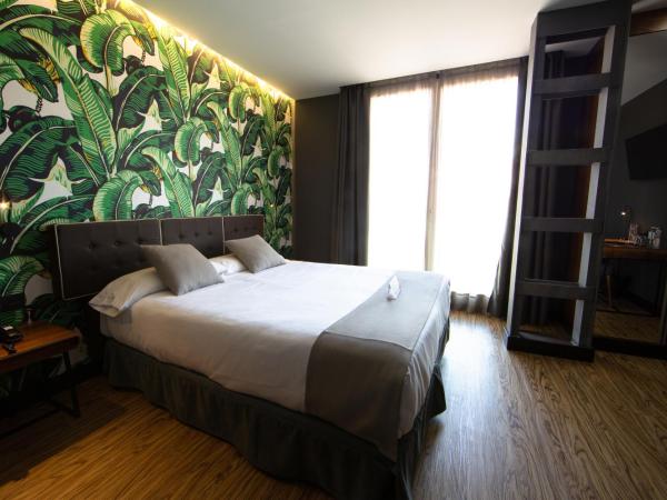 Málaga Premium Hotel : photo 10 de la chambre chambre double ou lits jumeaux