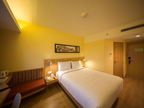 Ibis Chennai OMR - An Accor Brand : photo 7 de la chambre deluxe queen bed room - sweet bed by ibis