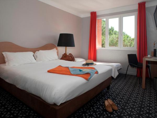 Hôtel Beau Rivage : photo 2 de la chambre chambre triple supérieure avec vue sur mer (2 adultes + 1 enfant)