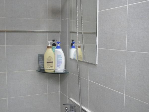 Hause Itaewon : photo 10 de la chambre chambre simple avec salle de bains commune