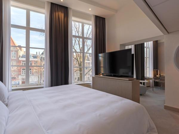 Radisson Blu Hotel, Amsterdam City Center : photo 7 de la chambre chambre double ou lits jumeaux premium - vue sur canal