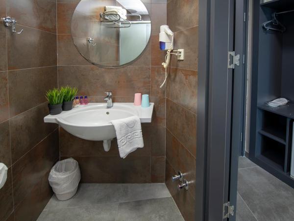 Tourist Hotel : photo 5 de la chambre chambre double - vue panoramique