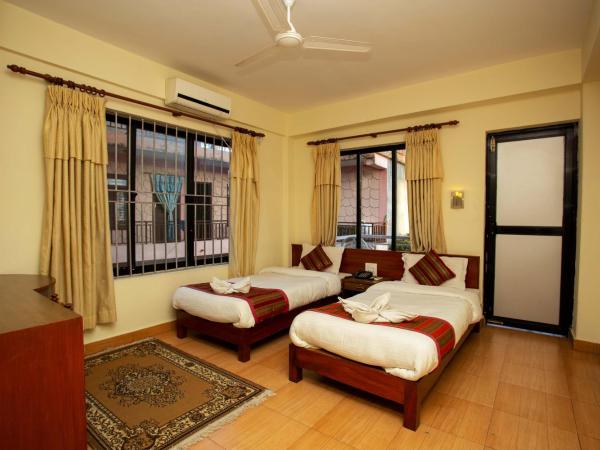 Hotel Orchid : photo 3 de la chambre chambre double ou lits jumeaux deluxe avec balcon