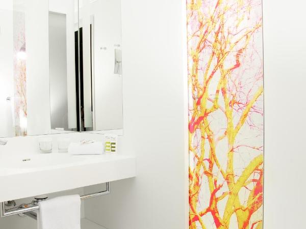 Mercure Paris Montmartre Sacré Coeur : photo 3 de la chambre chambre supérieure avec 2 lits simples