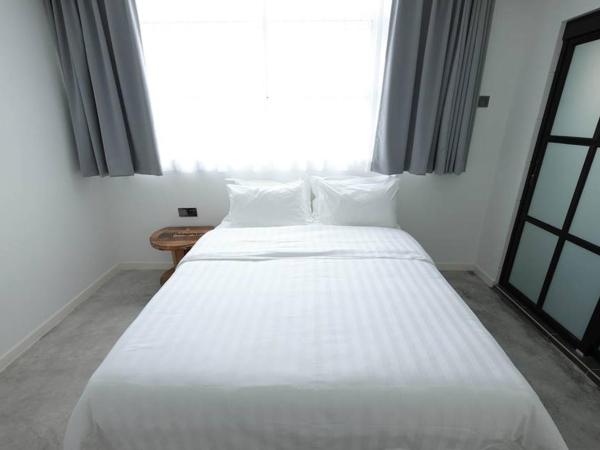 White Loft Hotel : photo 2 de la chambre deluxe queen bathtub