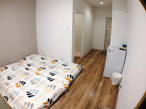 Osaka Tsuruhashitei Hotel Asahi group 大阪鶴橋亭ホテル : photo 2 de la chambre chambre lits jumeaux avec salle de bains privative