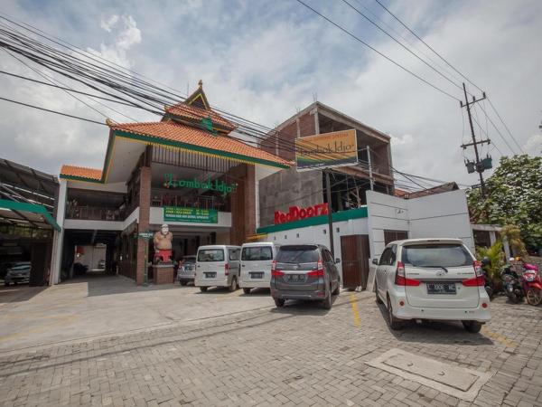 RedDoorz @ Kertajaya Surabaya : photo 5 de la chambre chambre lits jumeaux deluxe