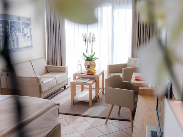 Parkhotel Delta, Wellbeing Resort : photo 7 de la chambre suite with balcony and spa access