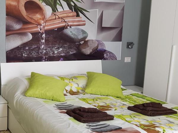 La fleur : photo 4 de la chambre chambre familiale avec salle de bains privative