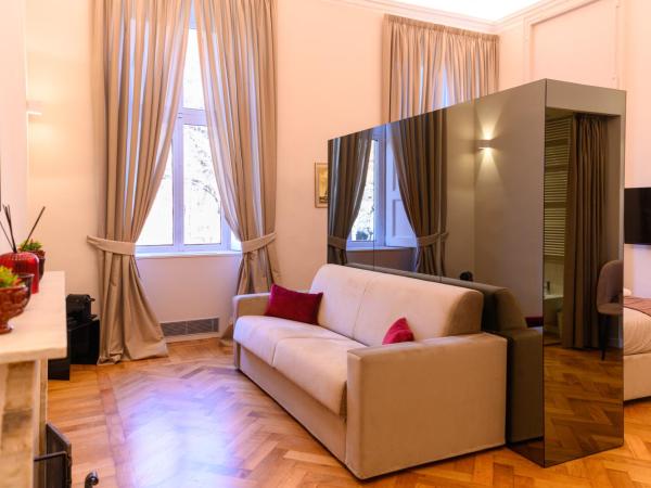 Savoia Suites Torino : photo 10 de la chambre appartement 2 chambres - vue sur jardin