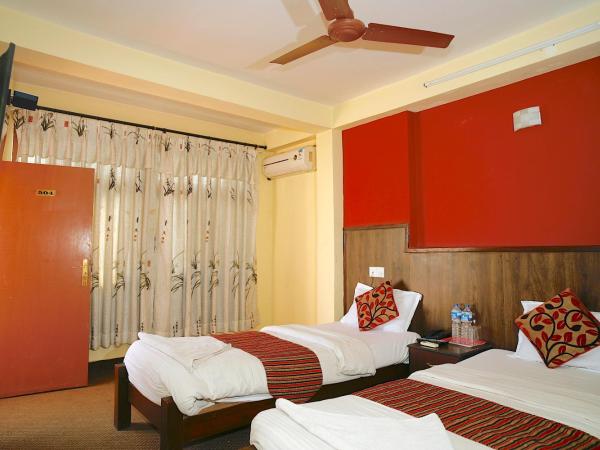 Traveler's Holiday Inn : photo 10 de la chambre chambre double ou lits jumeaux standard