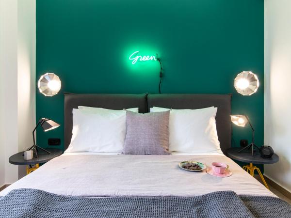 14 Reasons Why Hotel Athens : photo 5 de la chambre chambre double standard