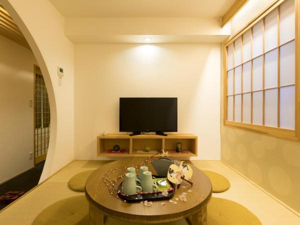 Guesthouse Raku : photo 4 de la chambre chambre familiale standard