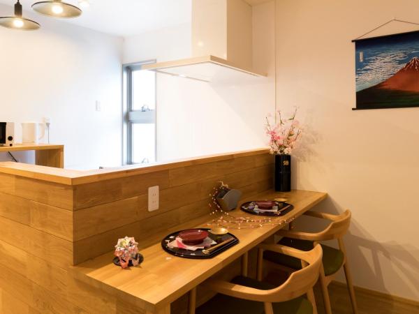 Guesthouse Raku : photo 6 de la chambre chambre familiale standard