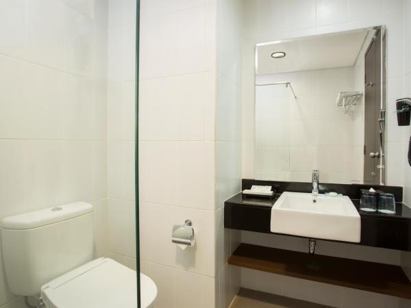 Swiss-Belinn Kemayoran : photo 4 de la chambre chambre double supérieure deluxe