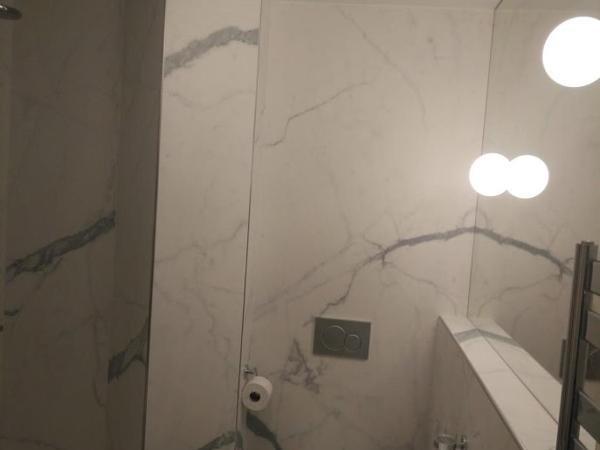 Hotel Ferney République : photo 2 de la chambre chambre deluxe