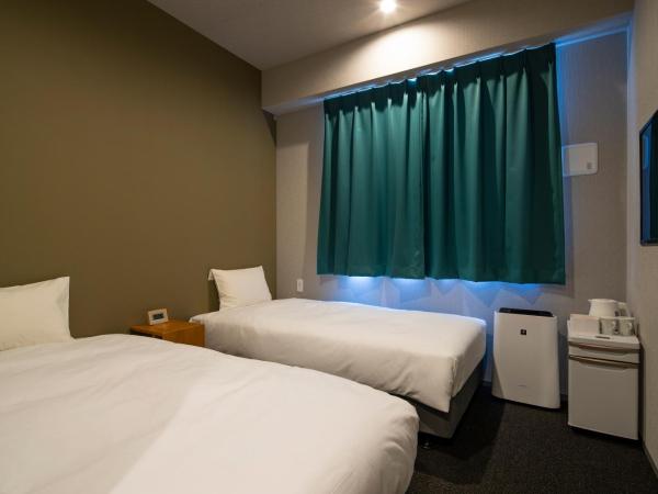 IMANO OSAKA SHINSAIBASHI HOSTEL : photo 3 de la chambre chambre lits jumeaux Économique