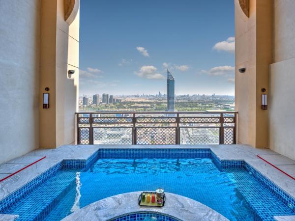 Arjaan by Rotana - Dubai Media City : photo 2 de la chambre studio avec piscine privée - vue sur ville