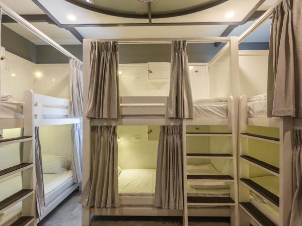 Woke Indiranagar : photo 4 de la chambre lit simple dans dortoir à 6 lits