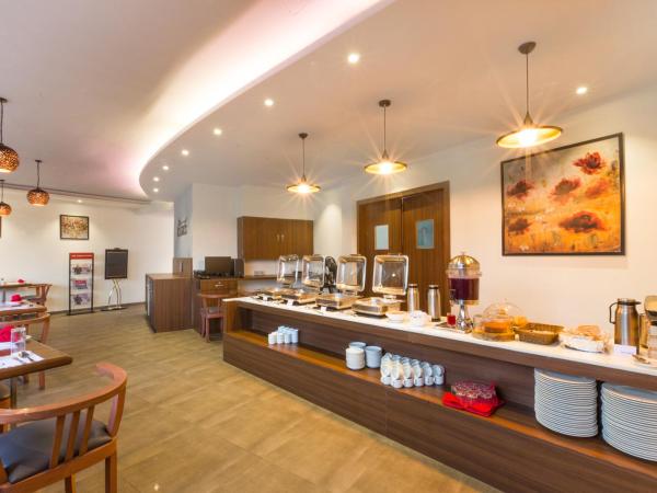 Aura One Hotel : photo 7 de la chambre chambre triple classique