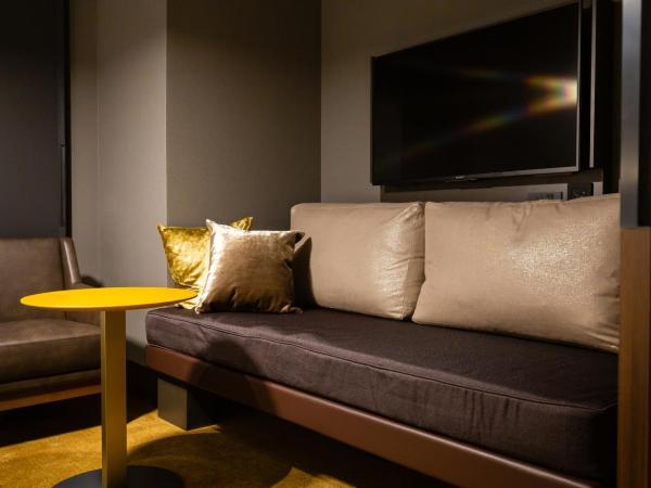 The Royal Park Canvas - Ginza 8 : photo 8 de la chambre chambre triple supérieure