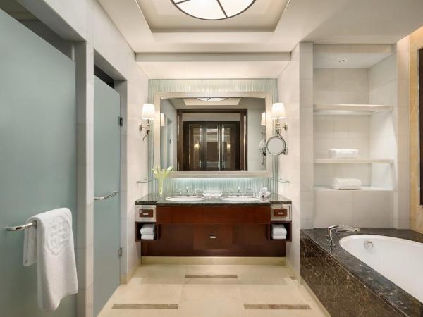 China World Summit Wing, Beijing : photo 10 de la chambre chambre lits jumeaux exécutive