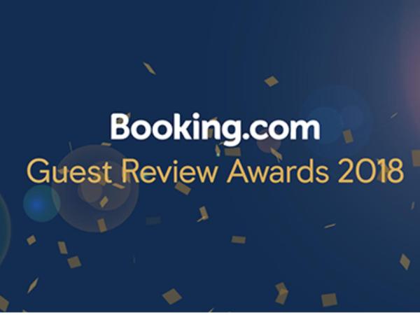 Deco Family House : photo 1 de la chambre chambre familiale avec salle de bains privative