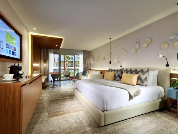 Family Selection at Grand Palladium Costa Mujeres Resort & Spa - All Inclusive : photo 7 de la chambre suite junior sélection familiale - côté plage