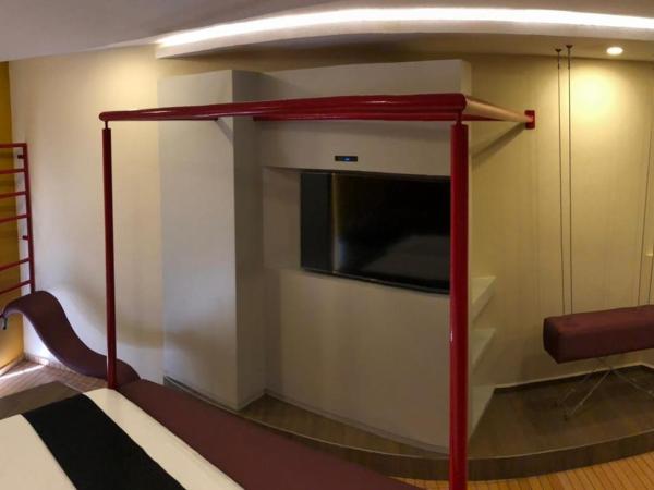 Motel Tatami : photo 3 de la chambre suite deluxe avec lit king-size