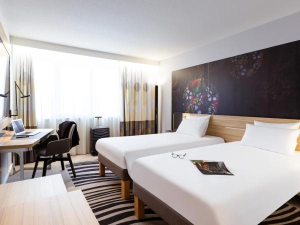 Novotel Limoges Le Lac : photo 3 de la chambre chambre lit king-size ou lits jumeaux