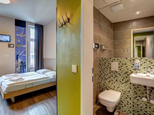 MEININGER Hotel Berlin Mitte : photo 3 de la chambre chambre lits jumeaux