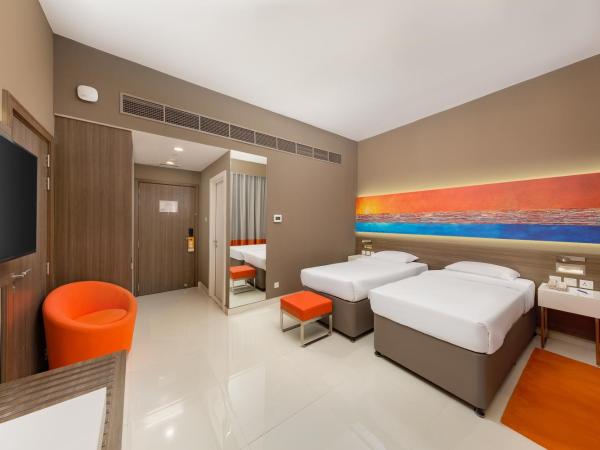 Citymax Hotel Al Barsha : photo 3 de la chambre chambre lits jumeaux avec 20 % de réduction sur la nourriture et les boissons