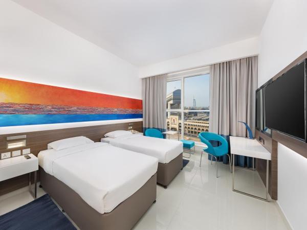 Citymax Hotel Al Barsha : photo 6 de la chambre chambre lits jumeaux avec 20 % de réduction sur la nourriture et les boissons