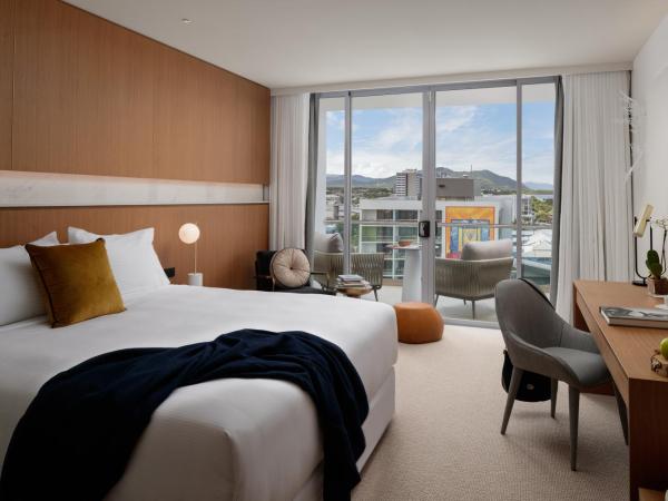 Crystalbrook Riley : photo 4 de la chambre chambre lit king-size urbaine - vue sur ville