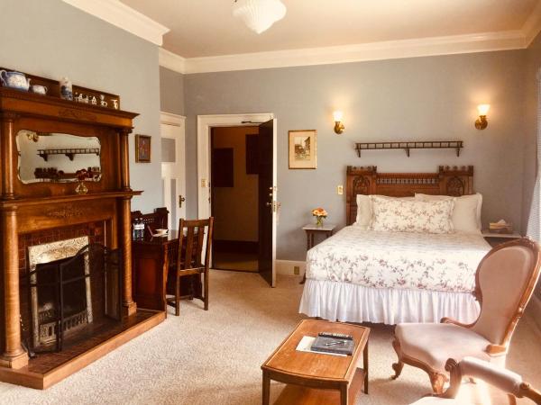 Beaconsfield Bed and Breakfast - Victoria : photo 8 de la chambre chambre lit queen-size deluxe