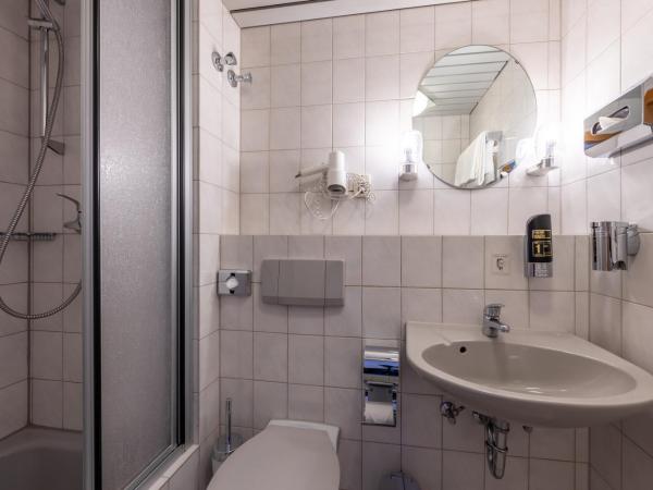 Trip Inn Hotel Schumann : photo 5 de la chambre chambre simple